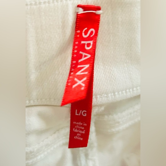Spanx Large Distressed White Skinny Jeans - Picture 9 of 11